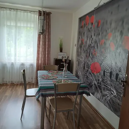 U Dany Wita Was W Otoczeniu Gor I Dzikiej Przyrody * Golinsk